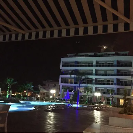 Crystal River Apartman *